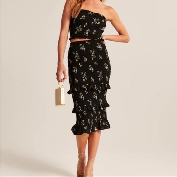 Abercrombie & Fitch smocked floral midi skirt set - Picture 2 of 3